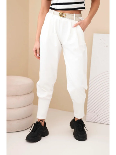 Kesi Włoski Women's cotton high-waisted pants with a belt ecru