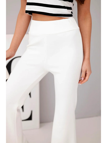 Kesi Włoski Women's pants butter with flared leg ecru