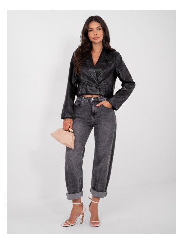 Черно кожено яке