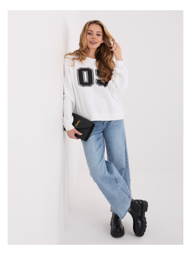 Дамски суитшърт с номер 09