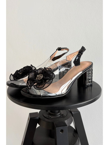 Сандали на ток с декорация S. BARSKI