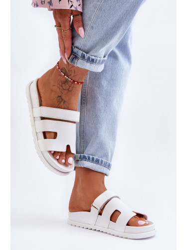 Дамски класически джапанки Molie бели