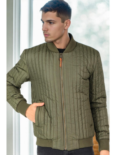 Мъжко ватирано бомбър яке