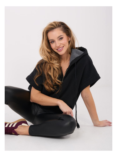 Черен суичър с качулка