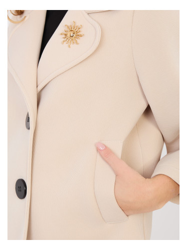 Бежово дамско палто с декоративни детайли