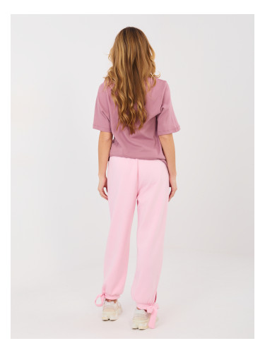 Светло розови спортни панталони