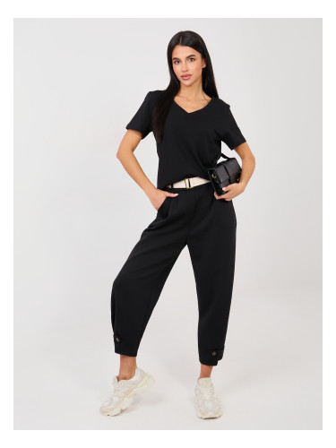 Черна тениска с къс ръкав