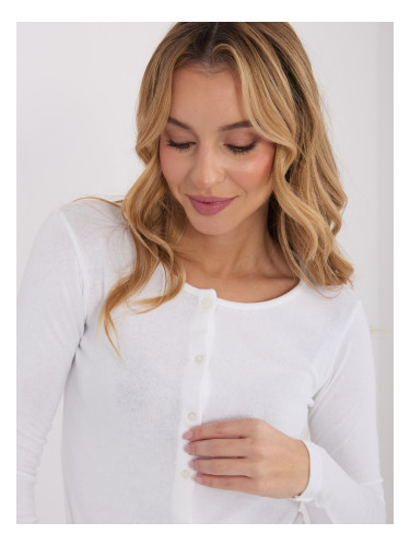 Бяла блуза с дълъг ръкав