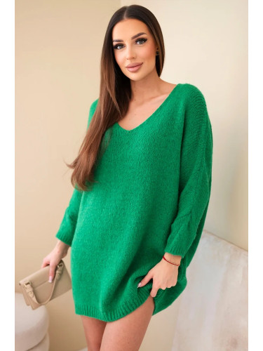 Вълнена рокля с голям размер и V-образно деколте