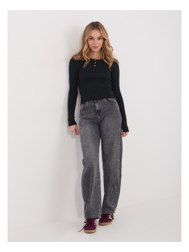 Черна едноцветна блуза