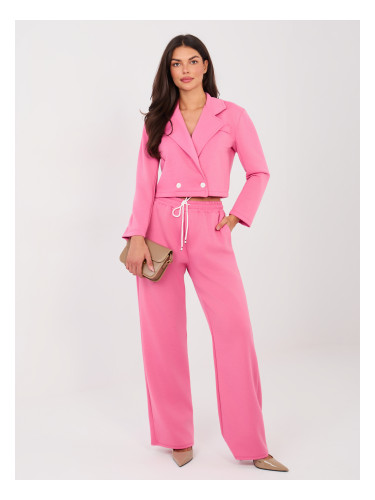 Розов дамски тоалет