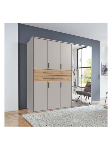 БЕЖОВ ПЕТКРИЛЕН ГАРДЕРОБ ДИДЖИТ 225/65/208 СМ