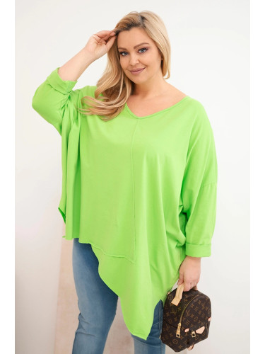 Блуза с големи размери и асиметричен подгъв
