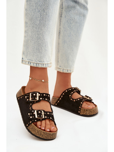 Дамски джапанки с декоративни катарами и шипове