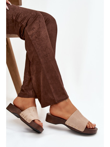 Дамски чехли със златни нитове Ferinna