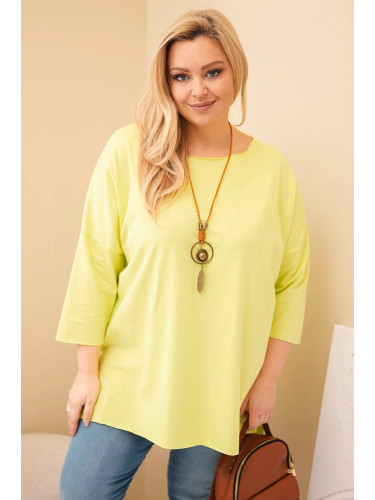 Асиметрична блуза с големи размери и колие