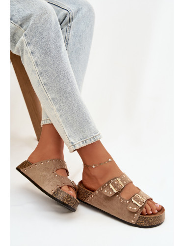 Дамски джапанки с щипки и копчета