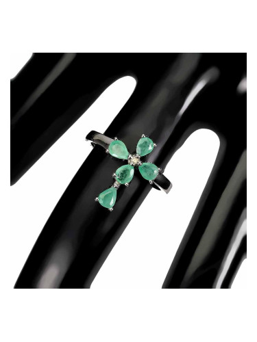 Пръстен с изумруд