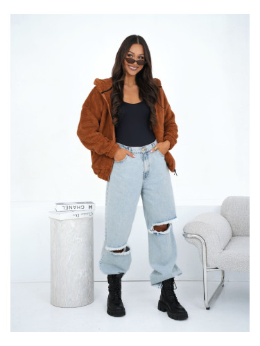 Кафяв суичър с качулка