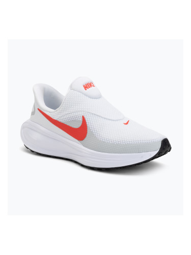 Мъжки обувки за бягане Nike Revolution 8 EasyOn white/off white/light crimson
