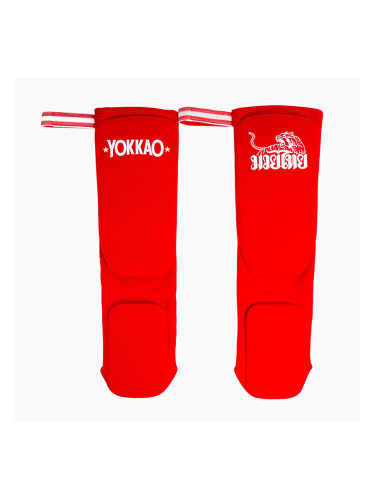 Протектори за подбедрици YOKKAO Muay Thai Boxing red