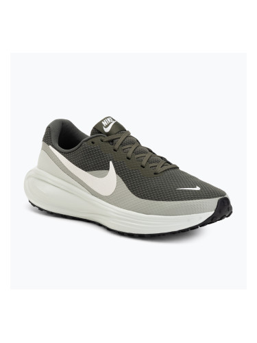 Мъжки обувки за бягане Nike Revolution 8 cargo khaki/spruce aura/spruce fog/sail