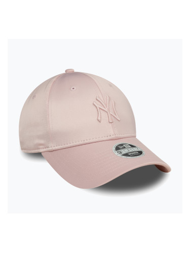 Дамска бейзболна шапка New Era Satin 9Forty New York Yankees в тъмно розово