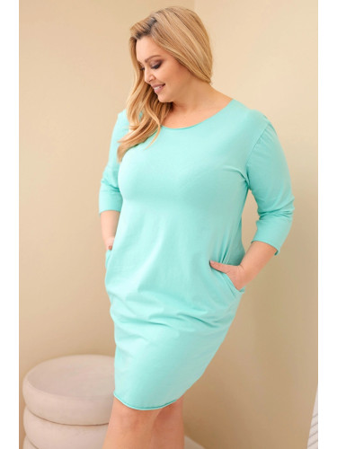 Рокля с големи размери и 3/4 ръкави в цвят мента