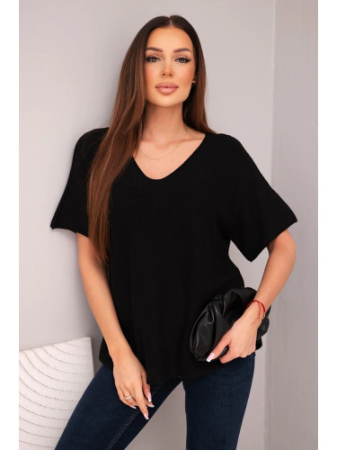 Дамски пуловер с къс ръкав и V-образно деколте