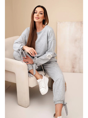 Дамски комплект Kesi Włoski с вратовръзка в сиво