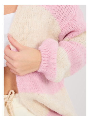 Раиран пуловер в светло розово