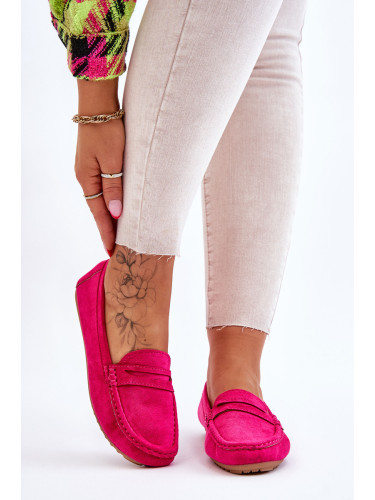 Дамски велурени мокасини в цвят фуксия