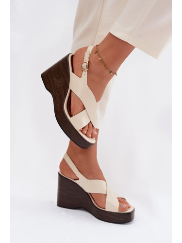 Дамски сандали на платформа Janivra