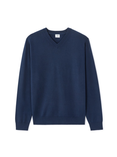 Тъмносин пуловер с V-образно деколте