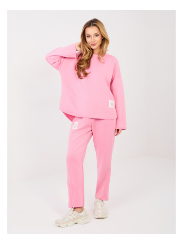 Розов анцуг