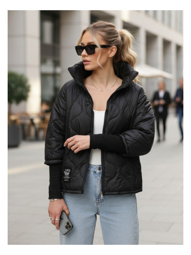 Черно ватирано яке