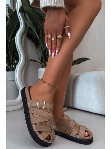 Дамски джапанки с презрамки и златна катарама