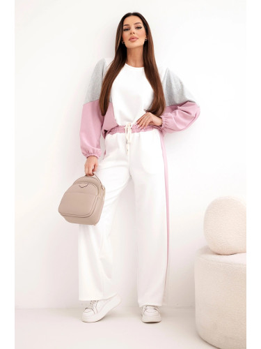 Дамски комплект от свободен пуловер и широки панталони