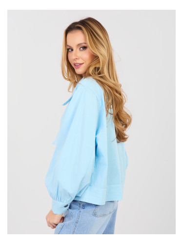 Светлосиньо преходно яке