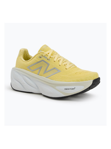 New Balance Fresh Foam X More v5 пергаментови дамски обувки за бягане