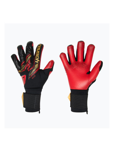 Вратарски ръкавици Reusch Attrakt Gold X GluePrint black/gold/fiery red