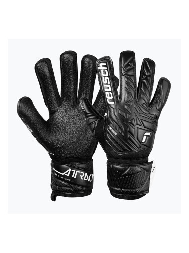 Детски вратарски ръкавици Reusch Attrakt Resist Junior black