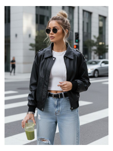 Кожено яке и прави дънки