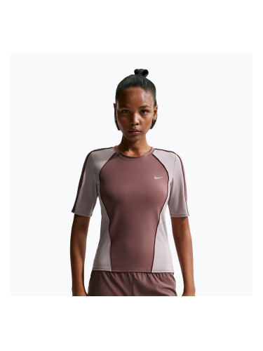 Дамска тениска за бягане Nike Swift Dri-Fit tattoo/light violet ore