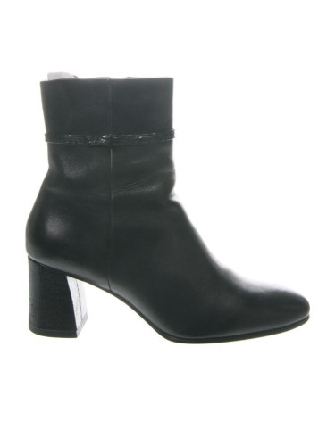 Дамски боти Tamaris