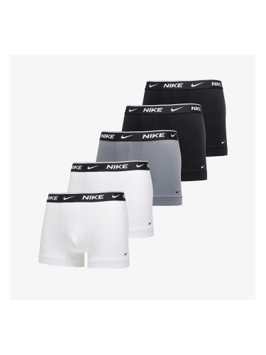 Боксерки Nike Trunk 5-Pack Multicolor L