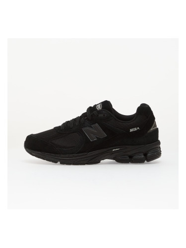 Сникърси New Balance 2002R Black/ Black Metallic EUR 37