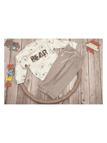 Бебешка памучна пижамка в бежови нюанси