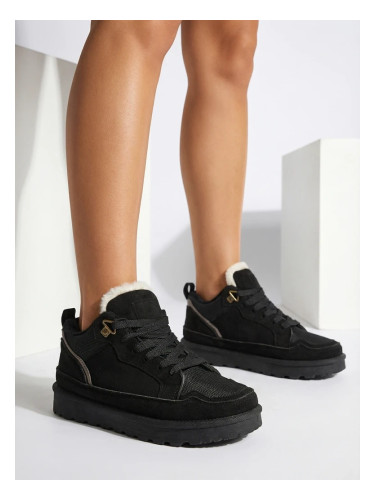 Дамски черни велурени маратонки