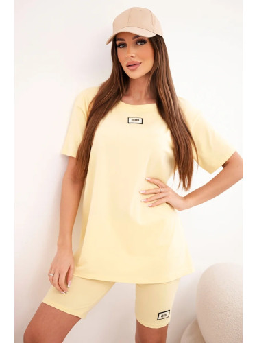 Жълт дамски анцуг с къс ръкав